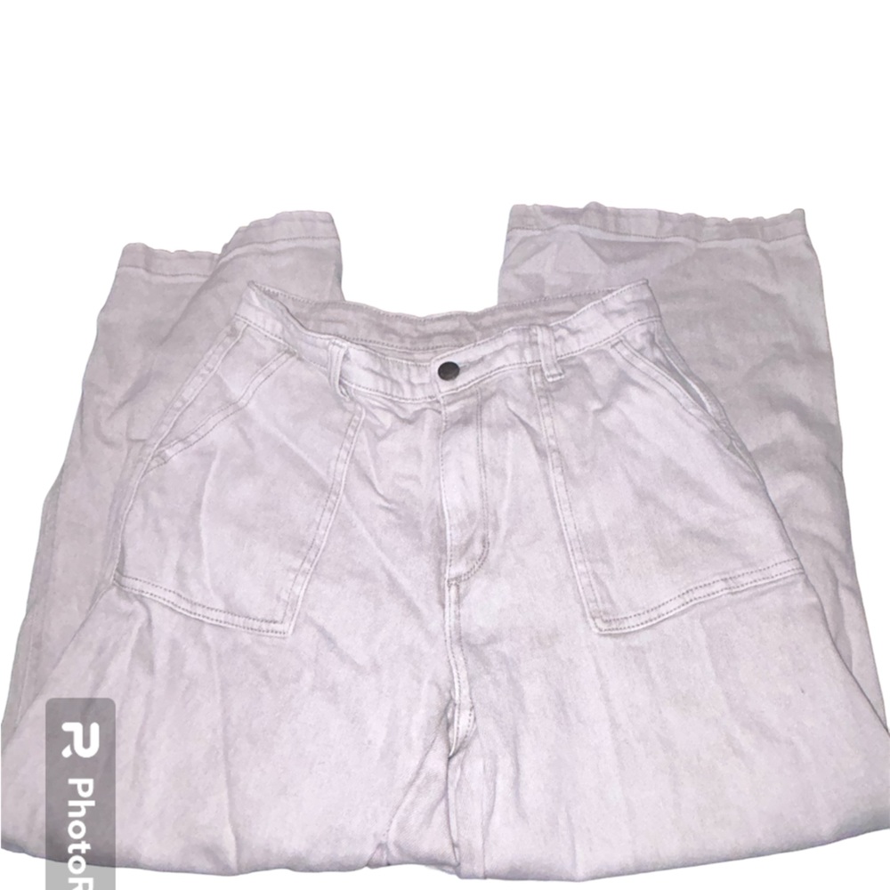 Super cute flared a little jeans